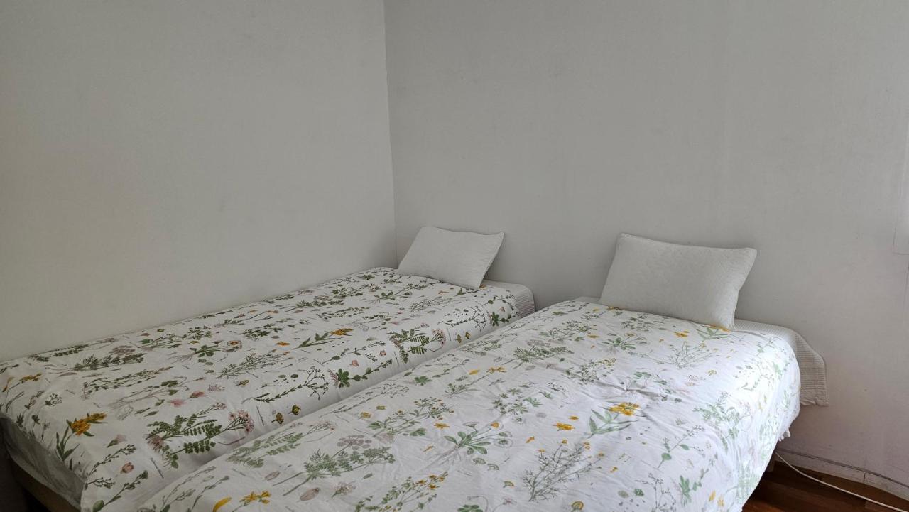 Guesthouse The Kims Seoul Bagian luar foto