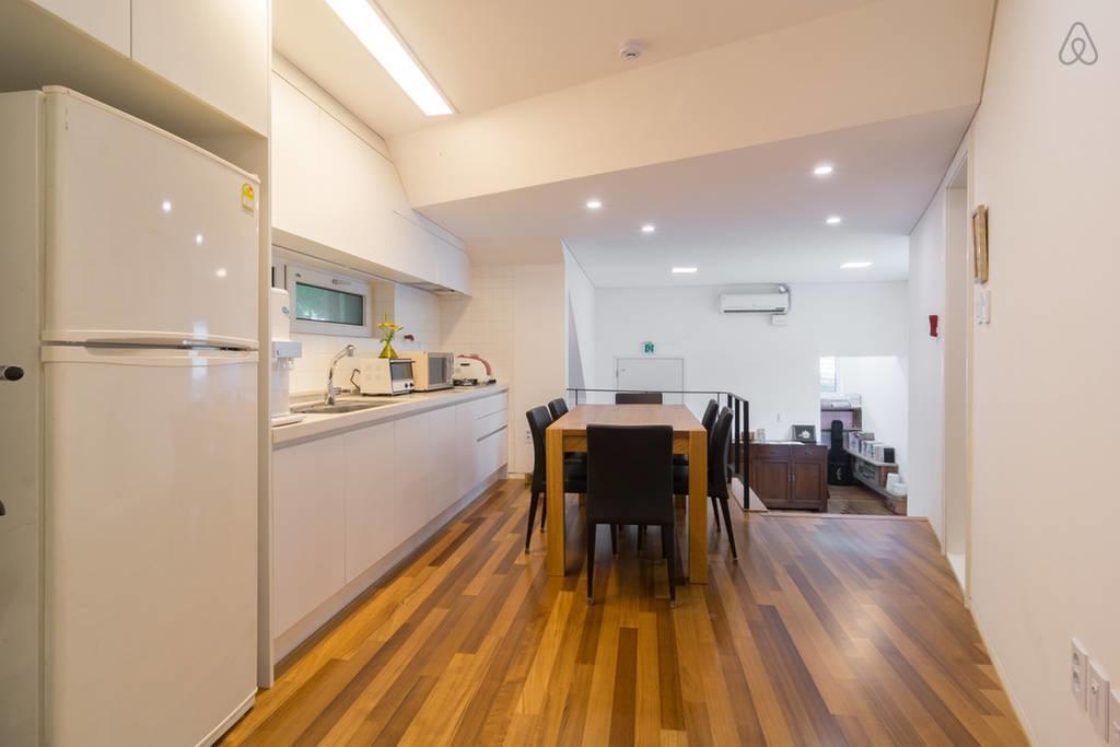 Guesthouse The Kims Seoul Ruang foto